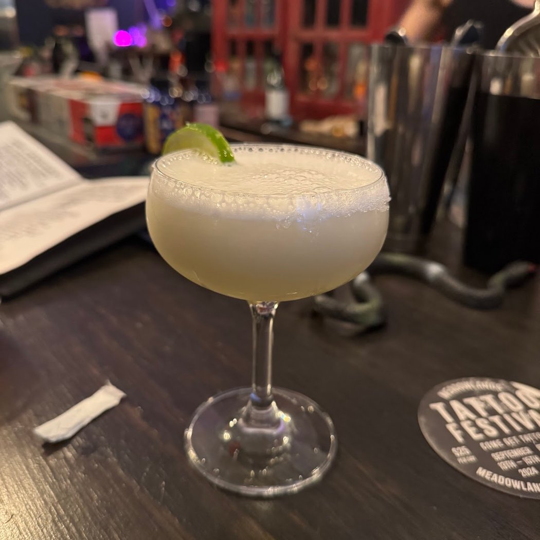 Hekate’s Monthly Soberversary 3