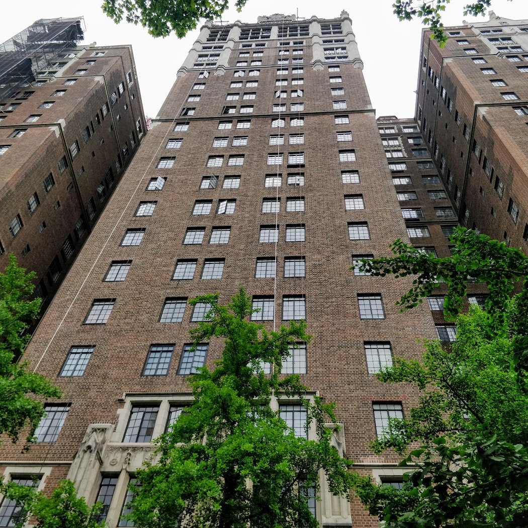 Tudor City 4