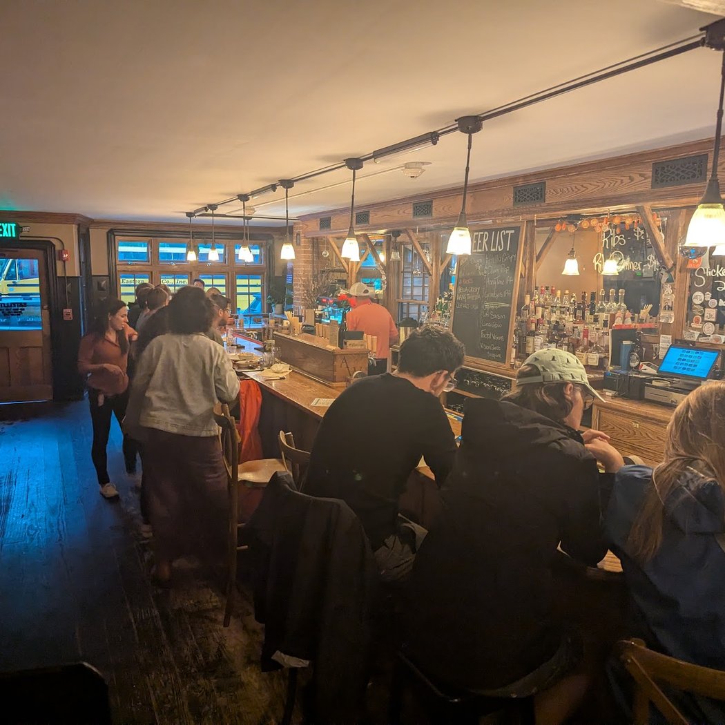 Satellite - Craft Beer, Coffee & Cocktails Served with Burgers and Live Music 3