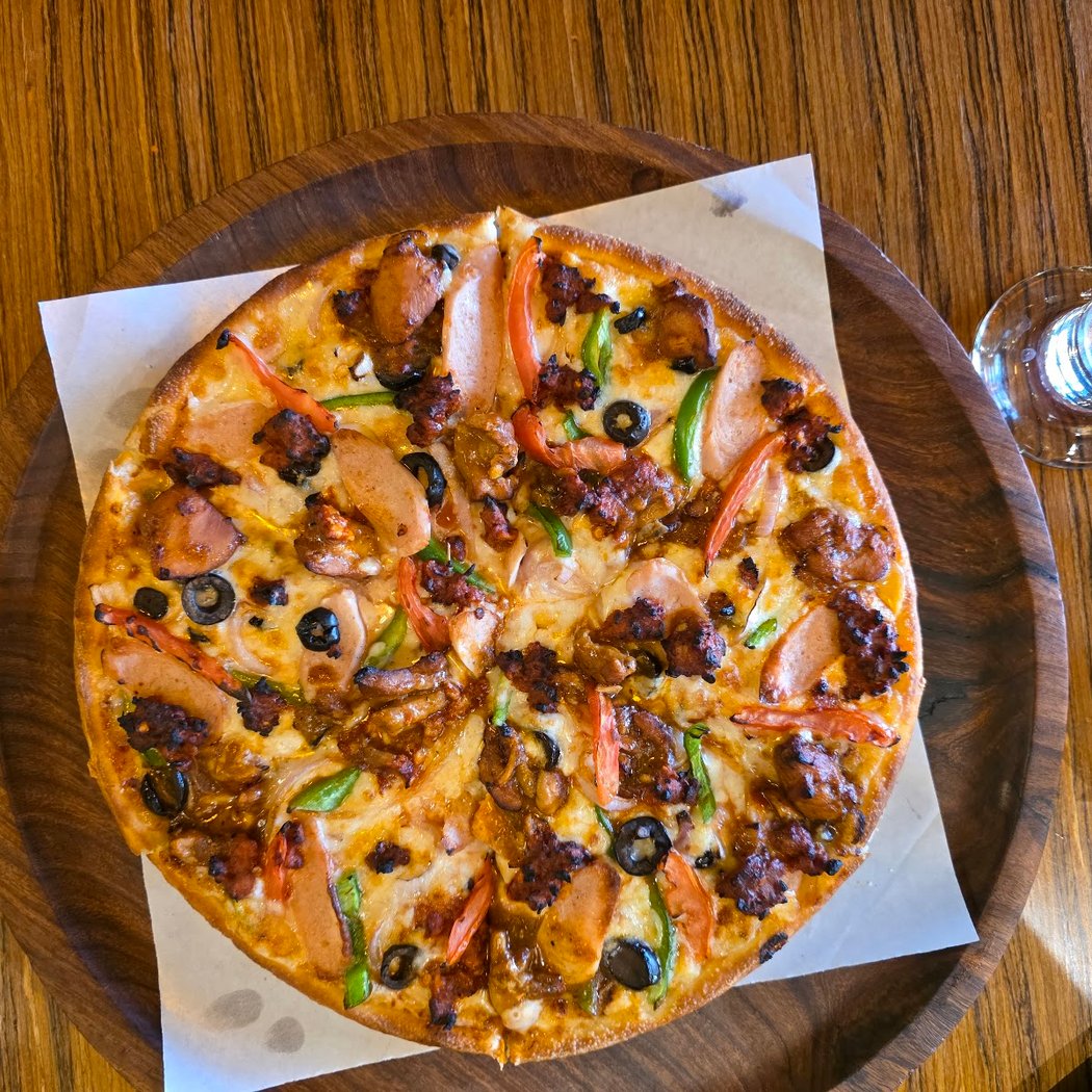 Basil Pizzeria 3