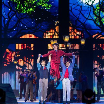 DISNEY SUR GLACE - LE VOYAGE ENCHANTÉ 3