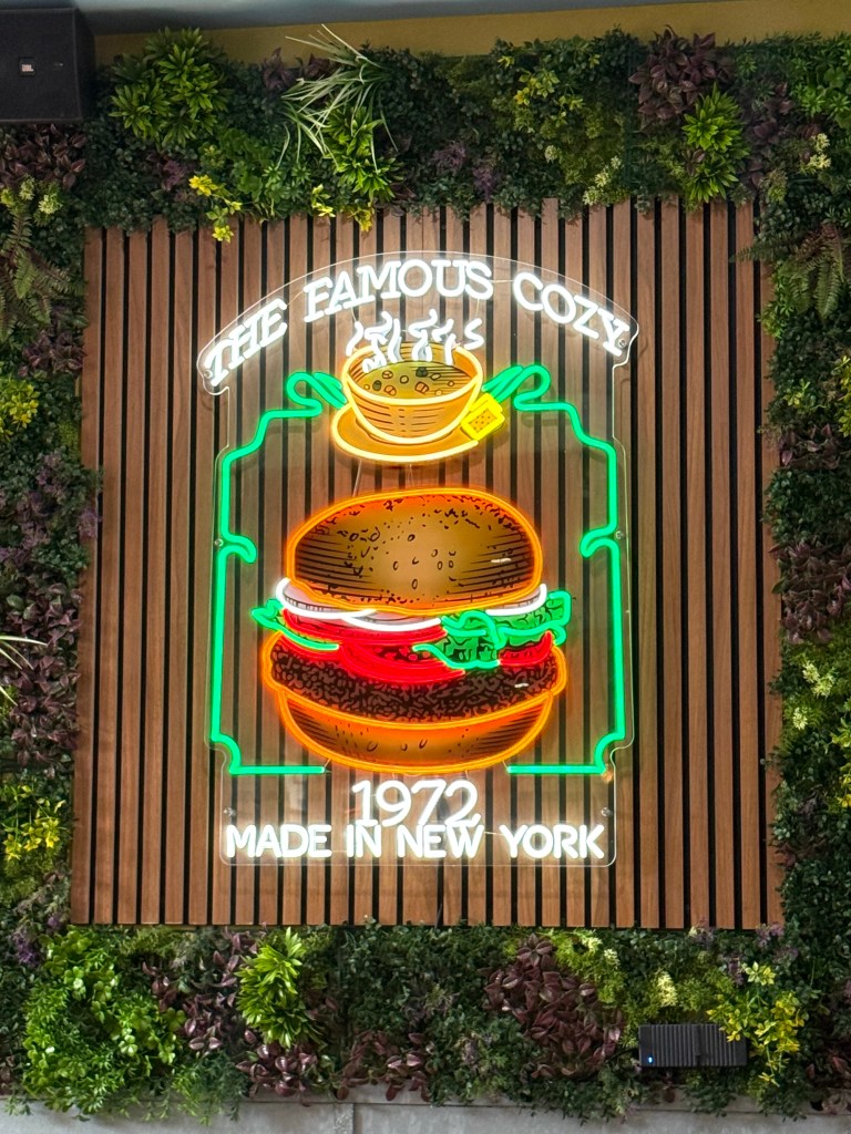 Cozy Soup & Burger 3