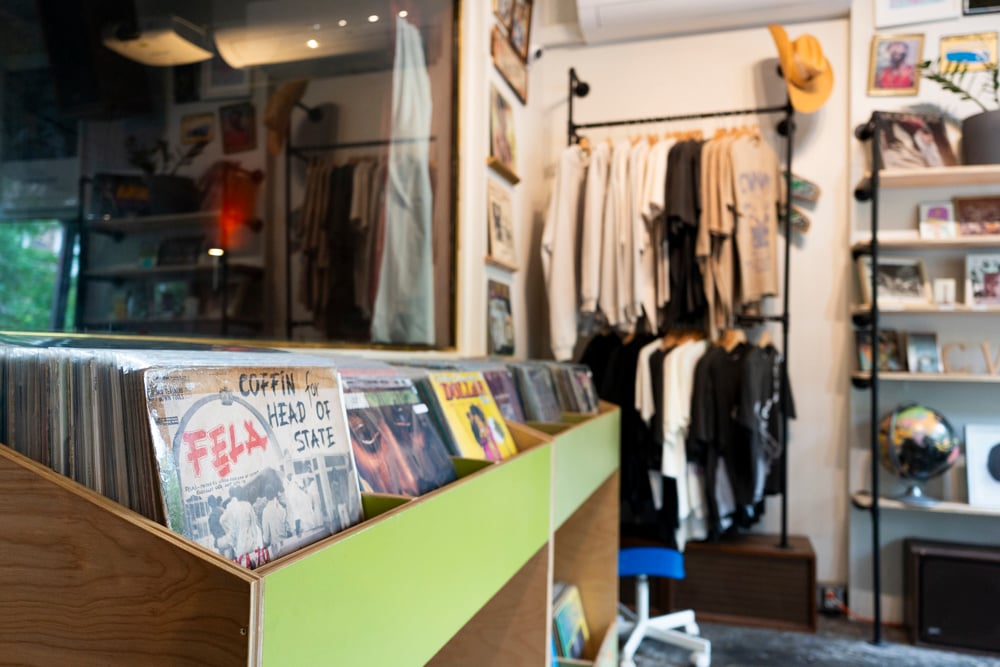 CWW RADIO SHOP 1