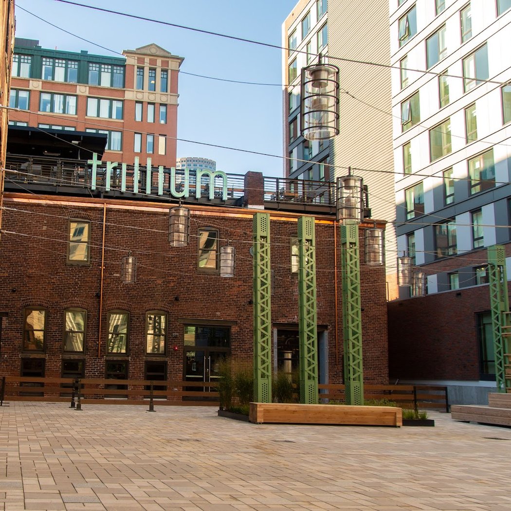 Trillium - Fort Point 2