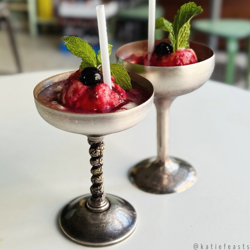 Shaka Shaka Tiki 1
