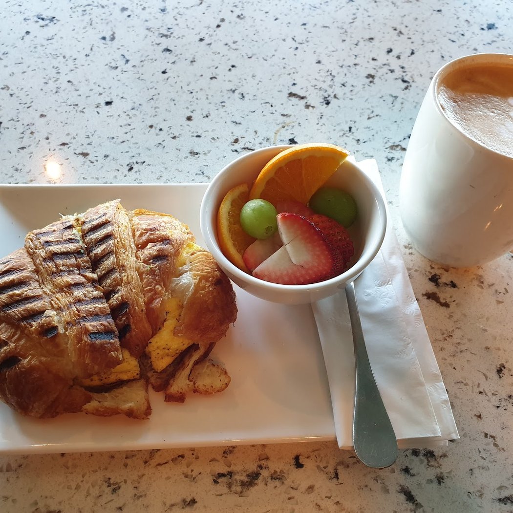 Coffee & More Cafe 3