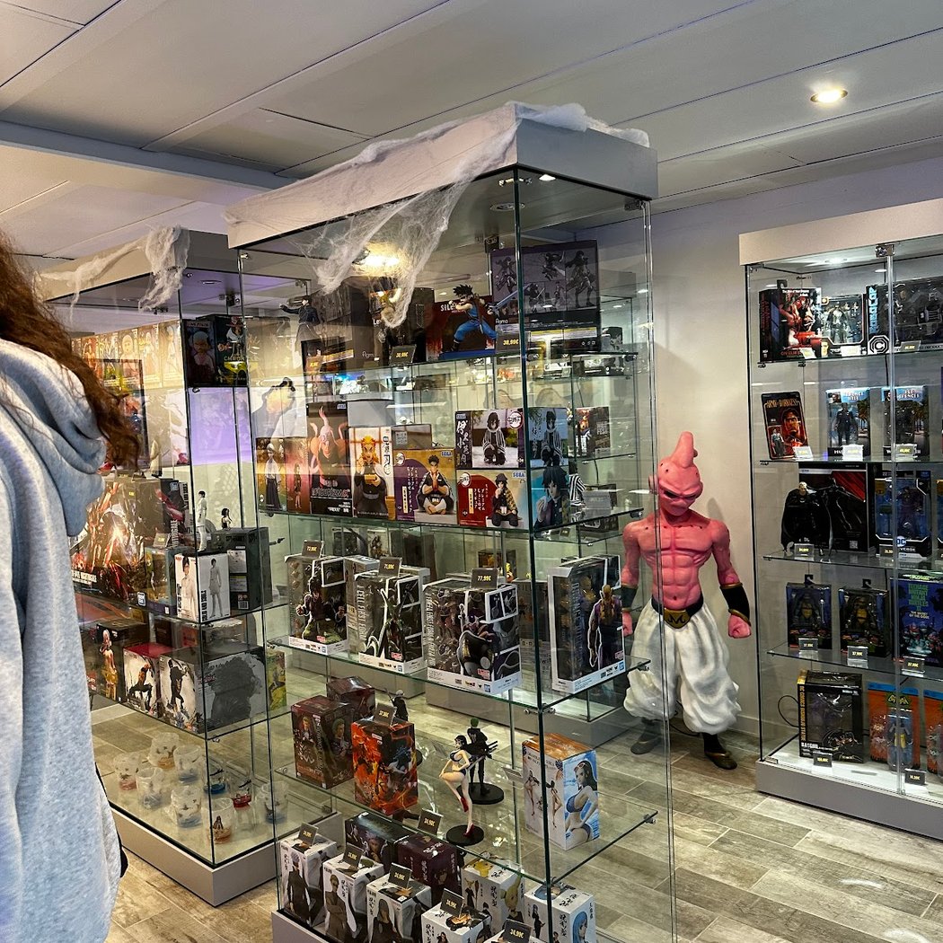 Metal Geek Solid - Figurines, Mangas & Espace Gaming 3