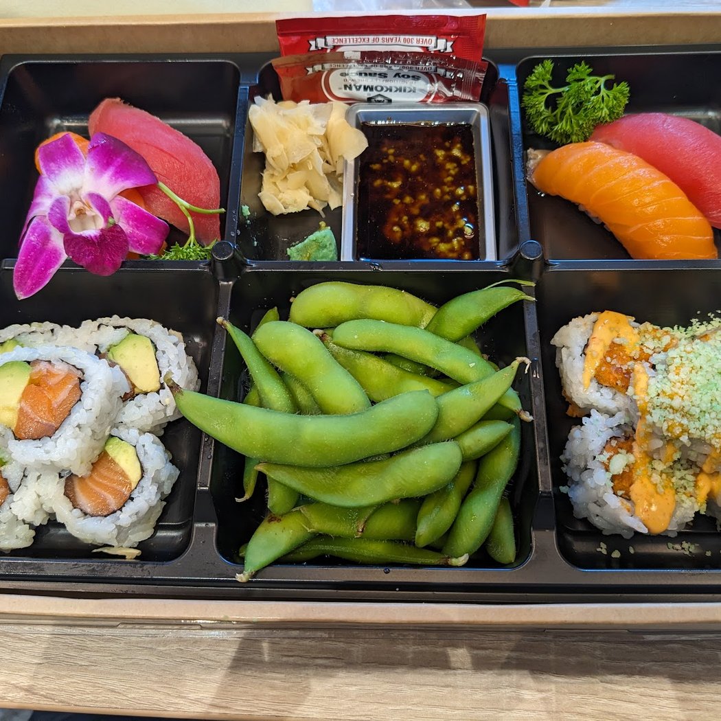 Sushi & Co Lexington Ave 1