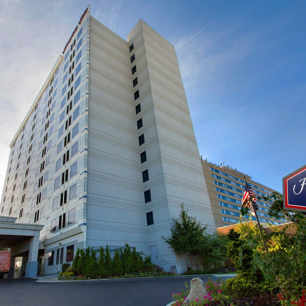 Hampton Inn NY-JFK 1