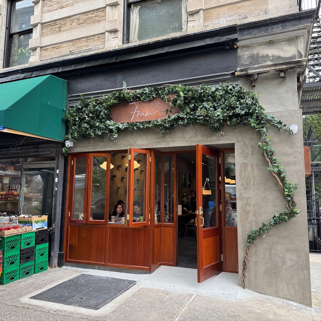 Frame Cafe Broadway 2