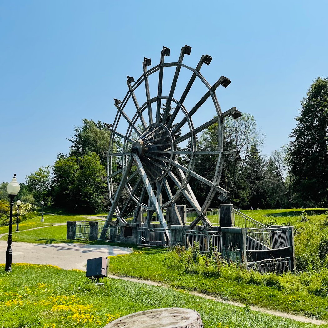 New Hamburg Water Wheel 1