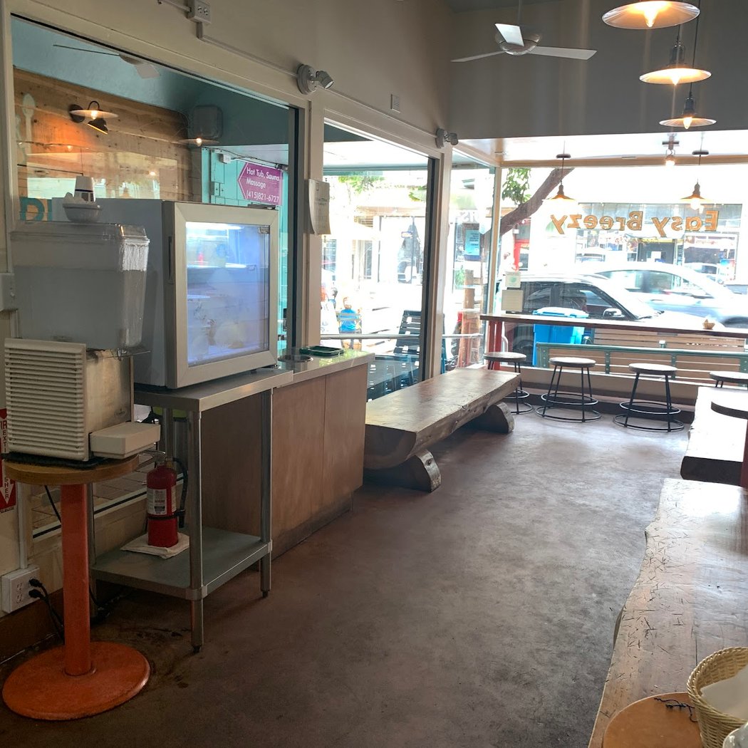 Easy Breezy Frozen Yogurt Noe Valley 2