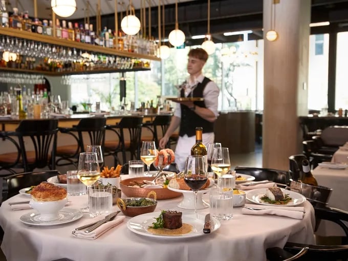 Le Molière Brasserie Française 1