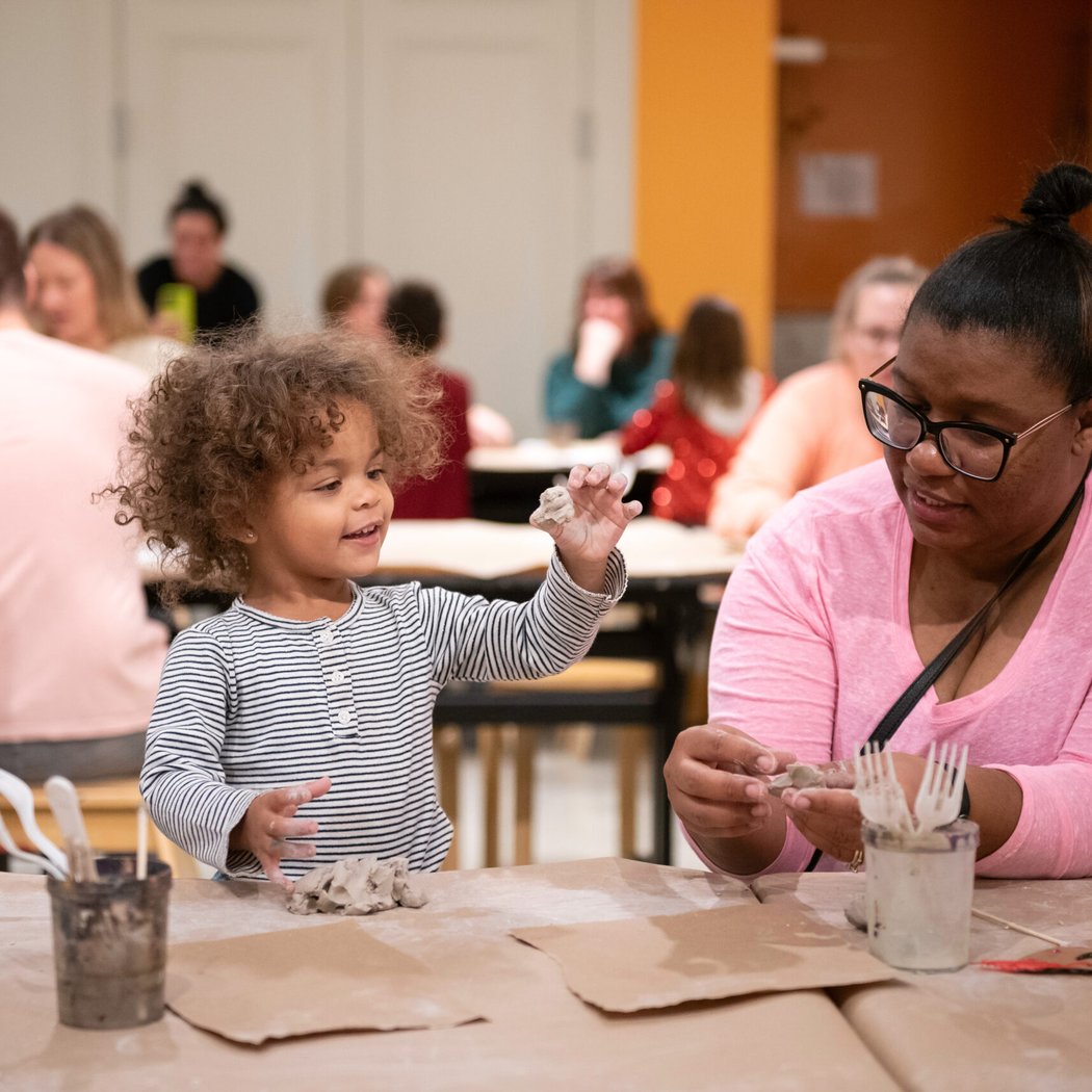 Art Play: Model Clay Masterpieces 1