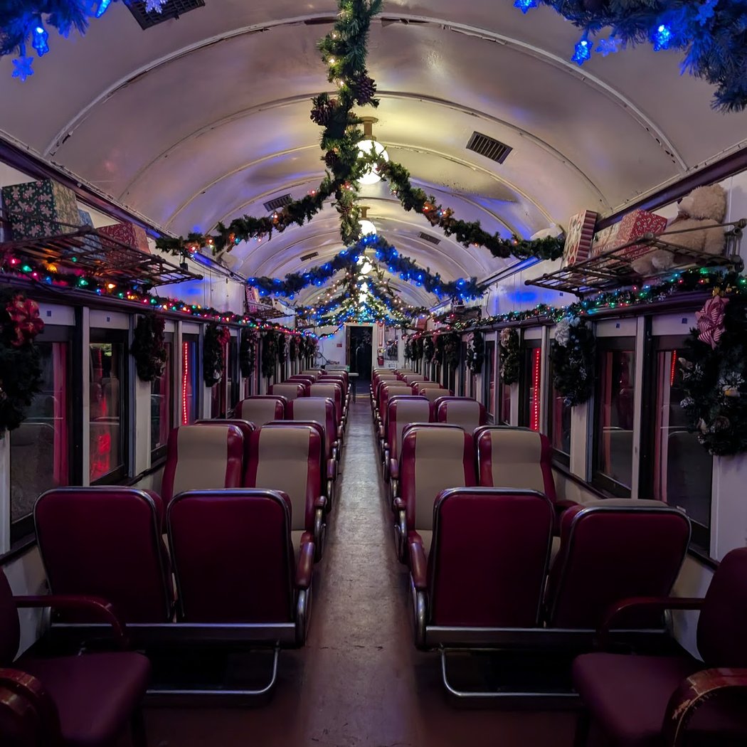 Train of Lights 1