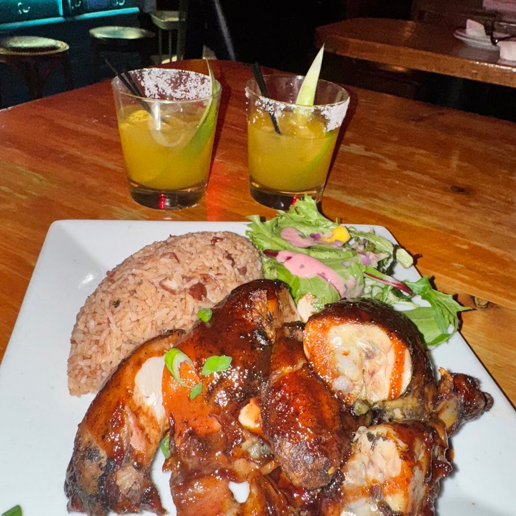 Omar's Kitchen and Rum Bar 3