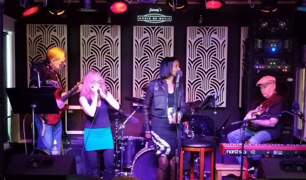 Sunday Blues Brunch & Jam 1