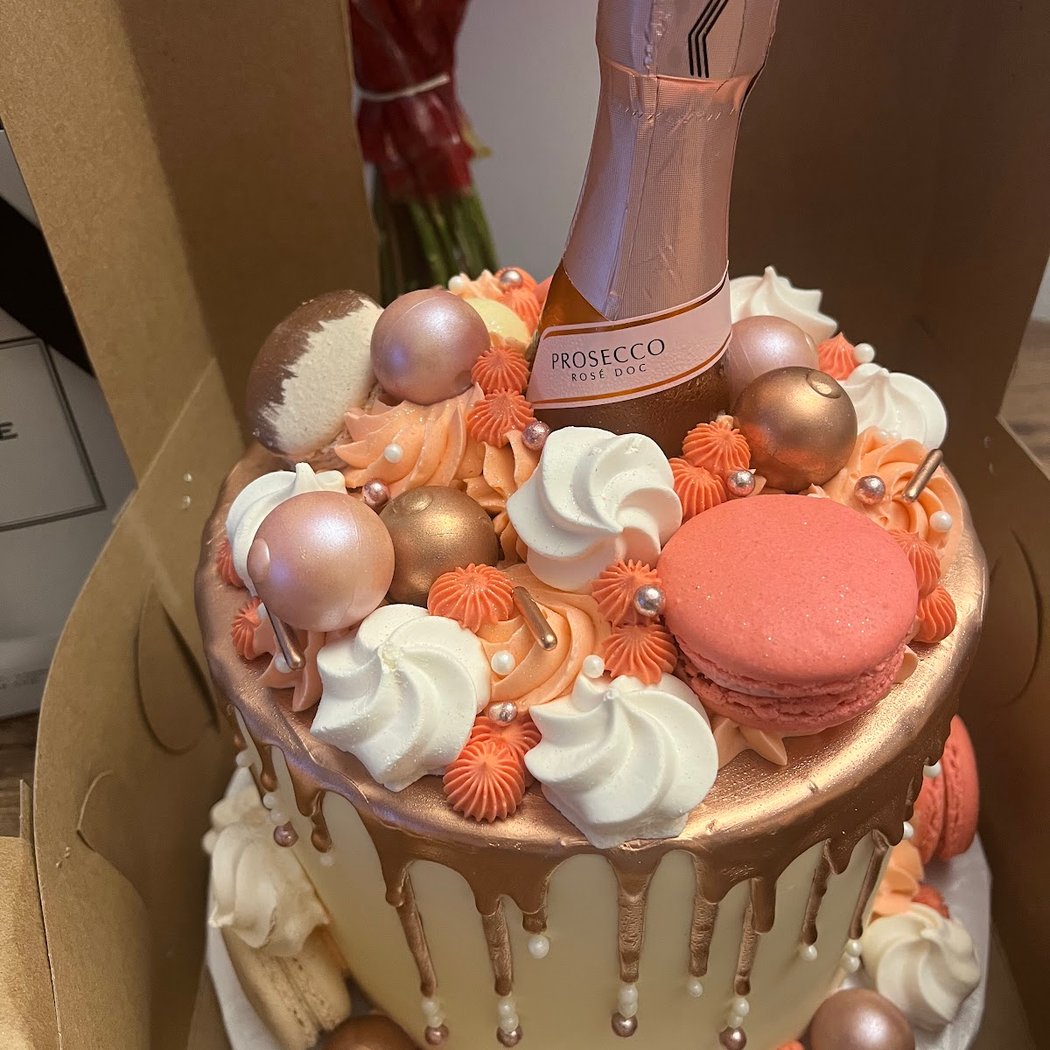 Cookies and Cream Pastry Shop 1