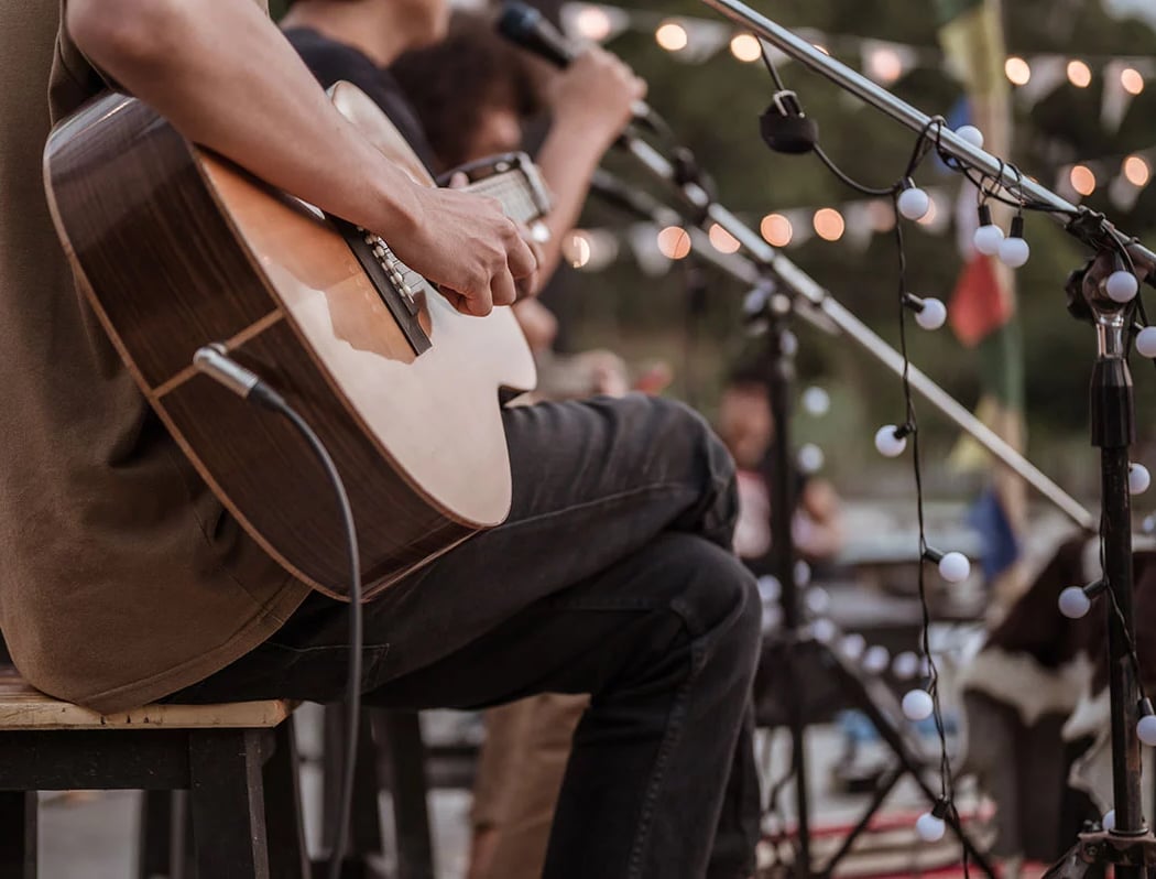 Weekend Live Acoustic 1