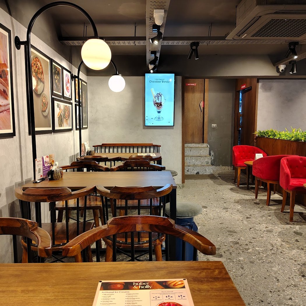 Huber & Holly - Jayanagar, Bengaluru 3
