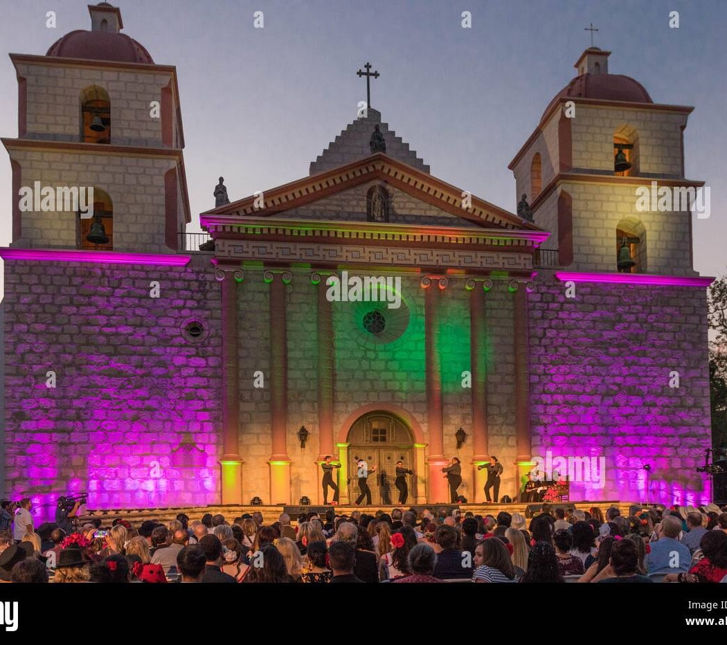 La Fiesta Pequeña 2