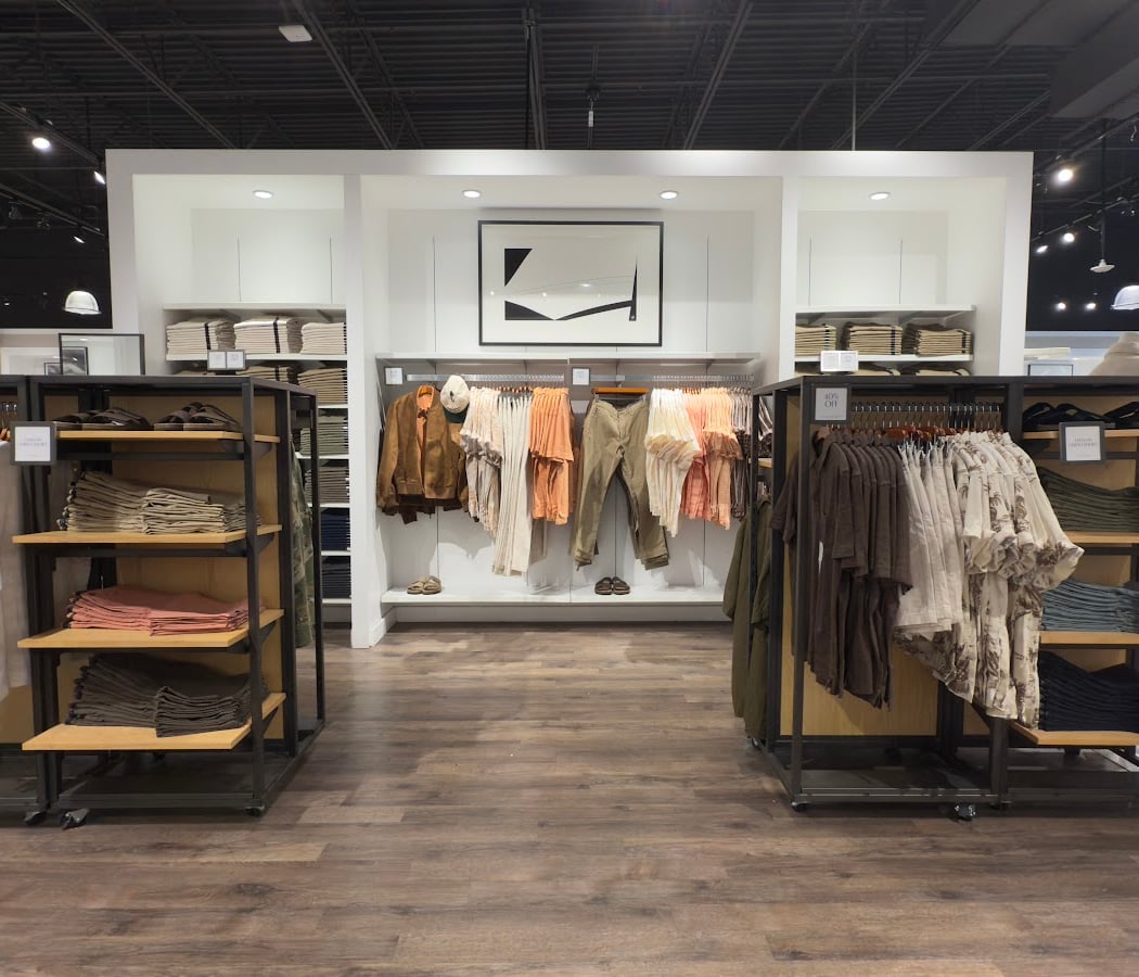 Banana Republic Factory Store 2