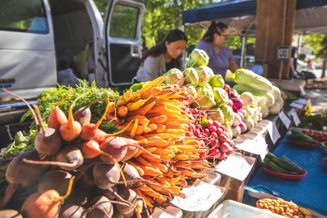 Tower Grove Farmers' Market 1