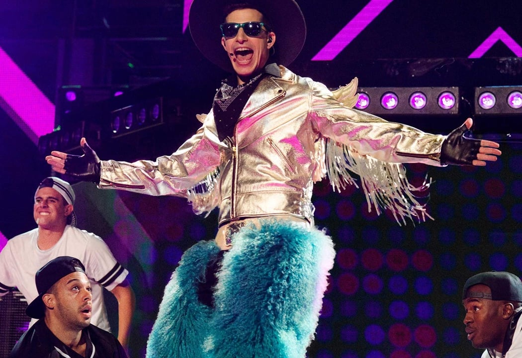 Popstar: Never Stop Stopping 1