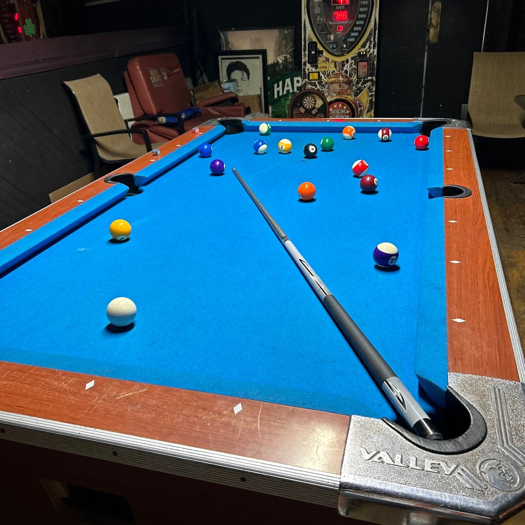 The Recovery Room Sports Bar 3