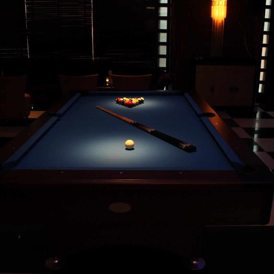 Obsidian Sports Bar 1
