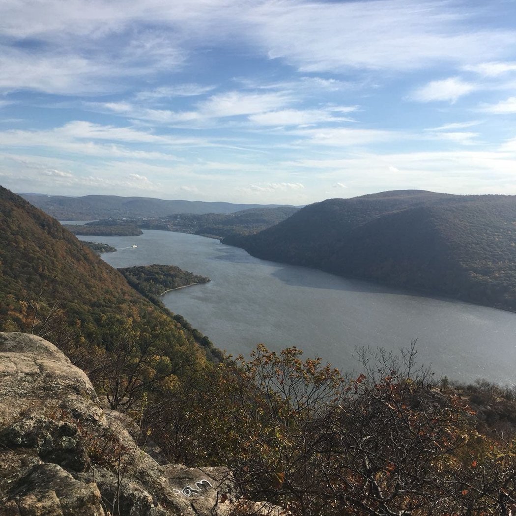 Breakneck Ridge 2