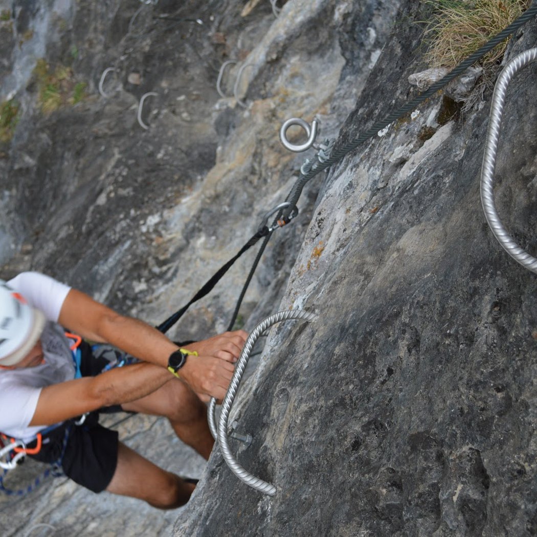 Via Ferrata Les Alias Tyroliennes 3