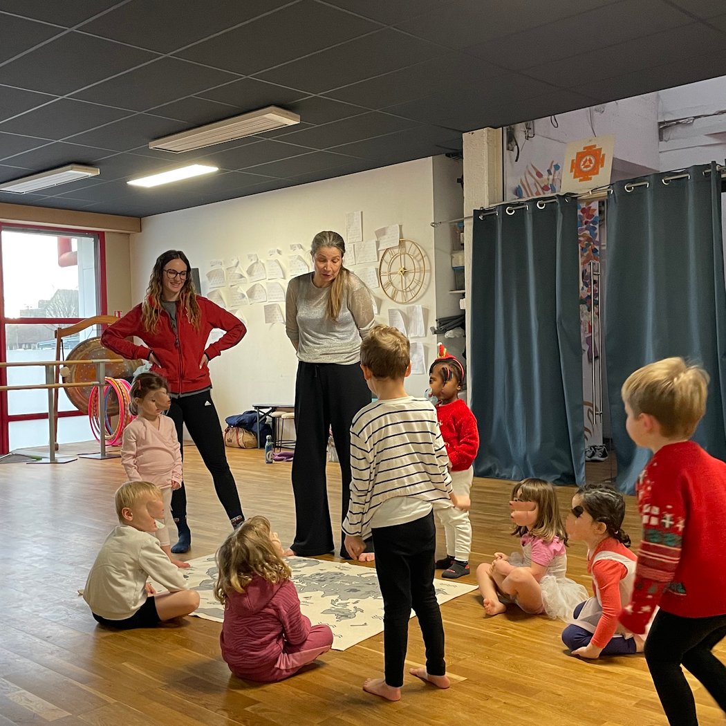 Acad Académie Consacrée Aux Arts De La Danse 2