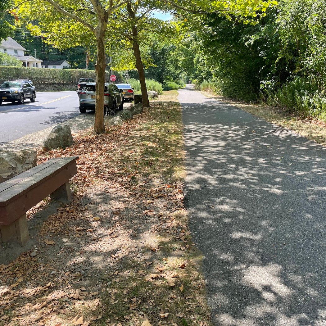 Putnam Trailway 3