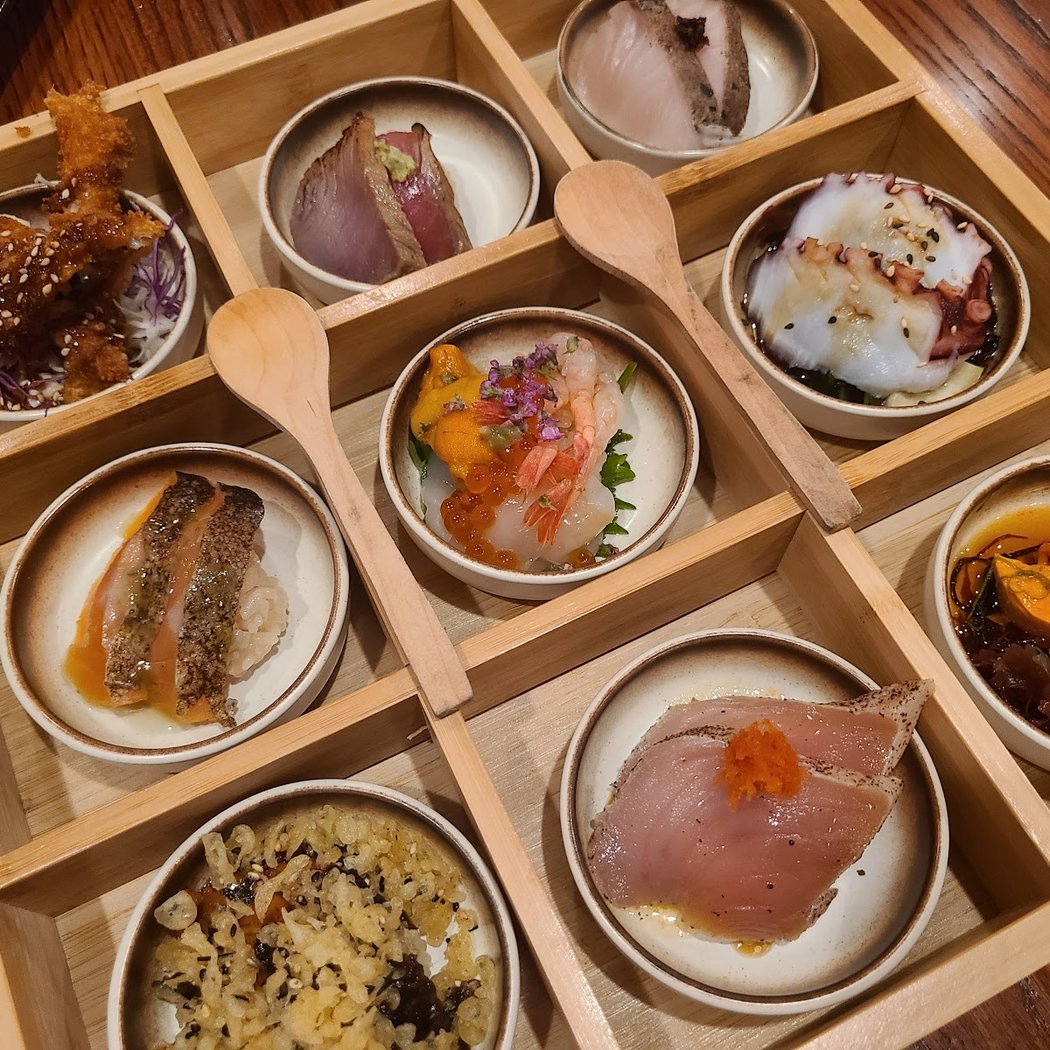 Zentarou Sushi and Sake Bar 1