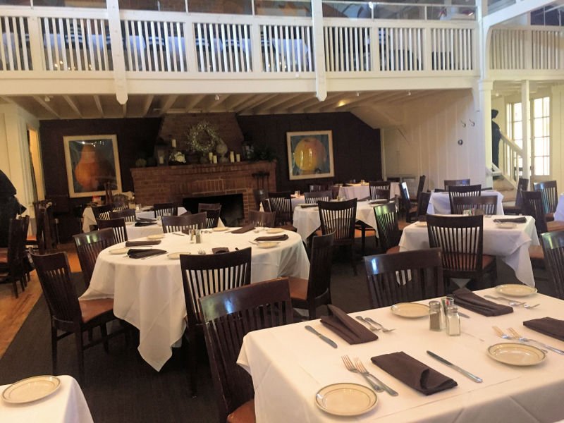 MacArthur Park Restaurant and Bar 2
