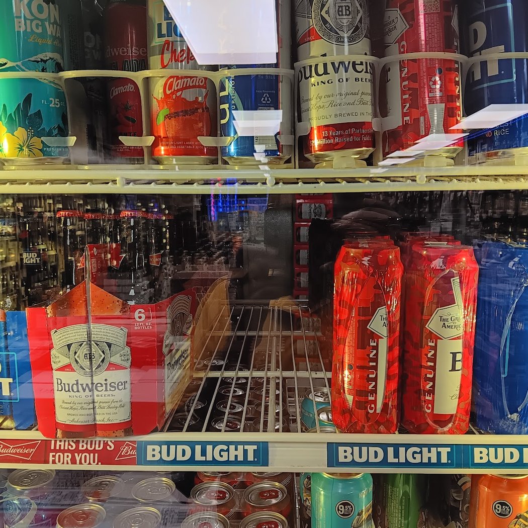 George's Liquor 2