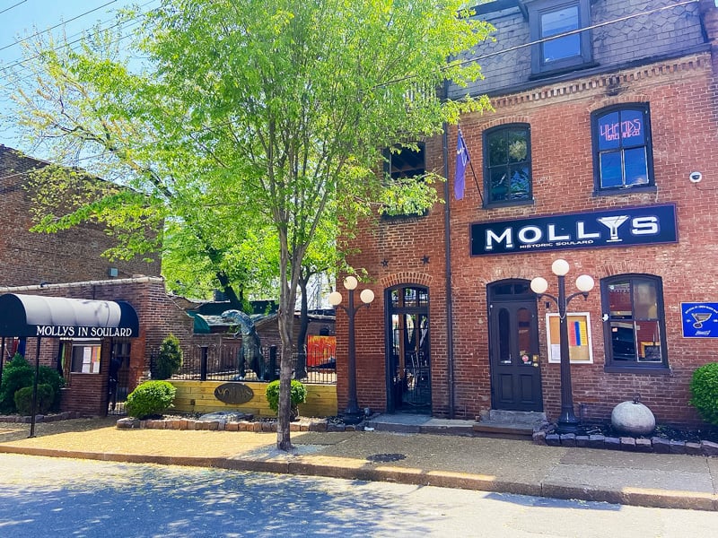 Molly's In Soulard 2