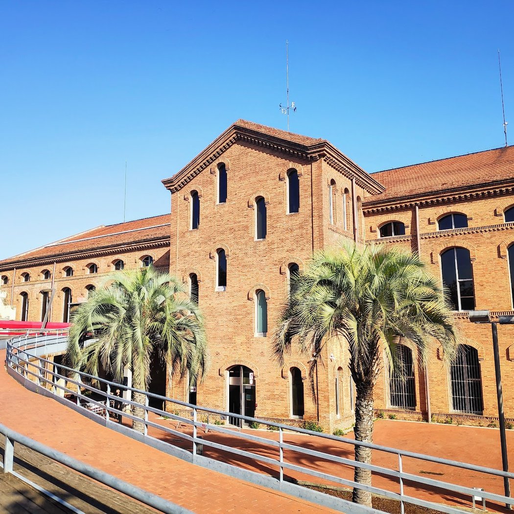 Biblioteca Tecla Sala 2