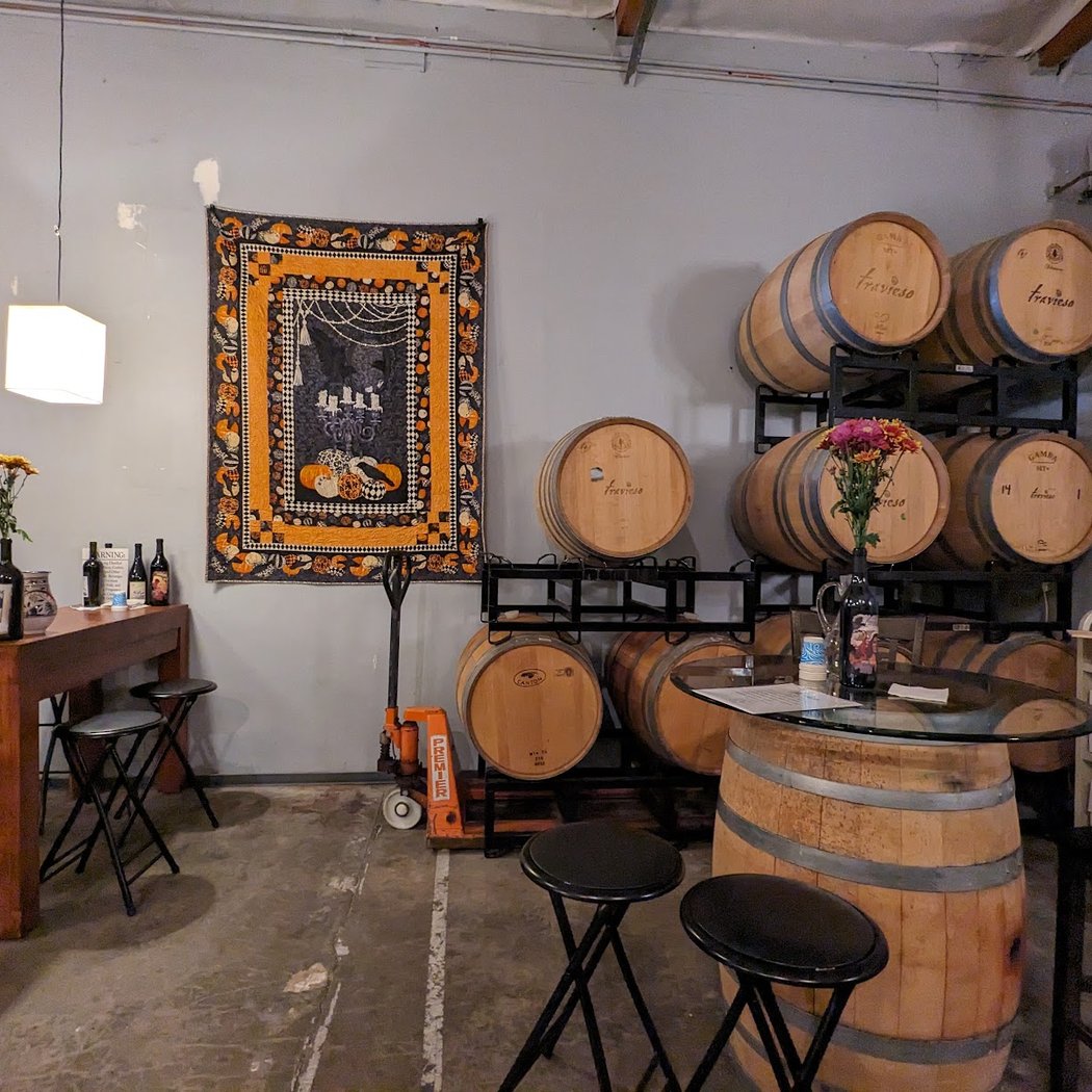 Travieso Winery 2