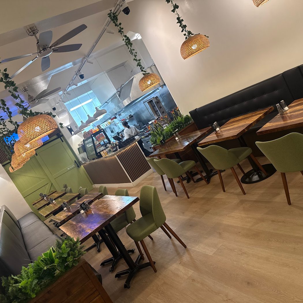 Kapari Restaurant 3