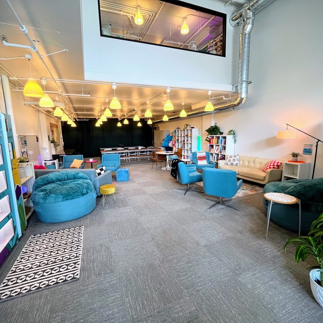 HubLife: Your Next Chapter, On Your Terms 2