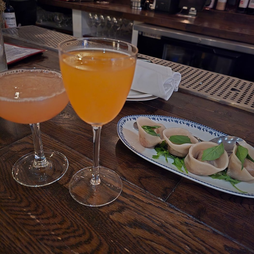Community Tavern 4