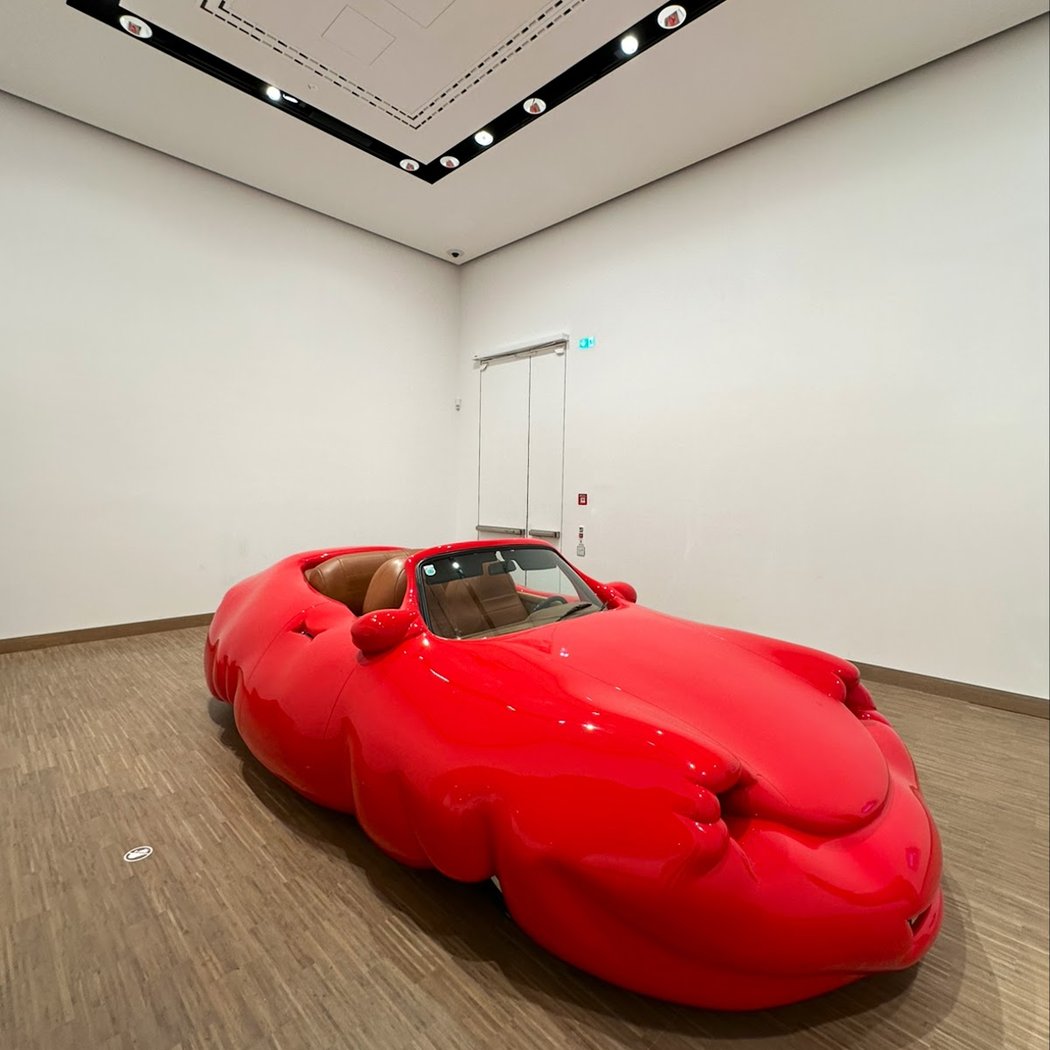 KAWS ART & COMIX 1