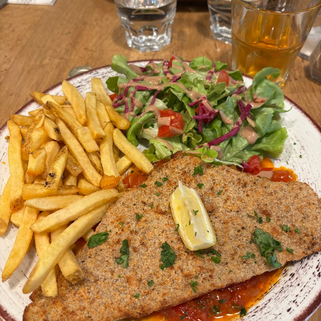 Café Restaurant Suzanne (Purple Food) 1