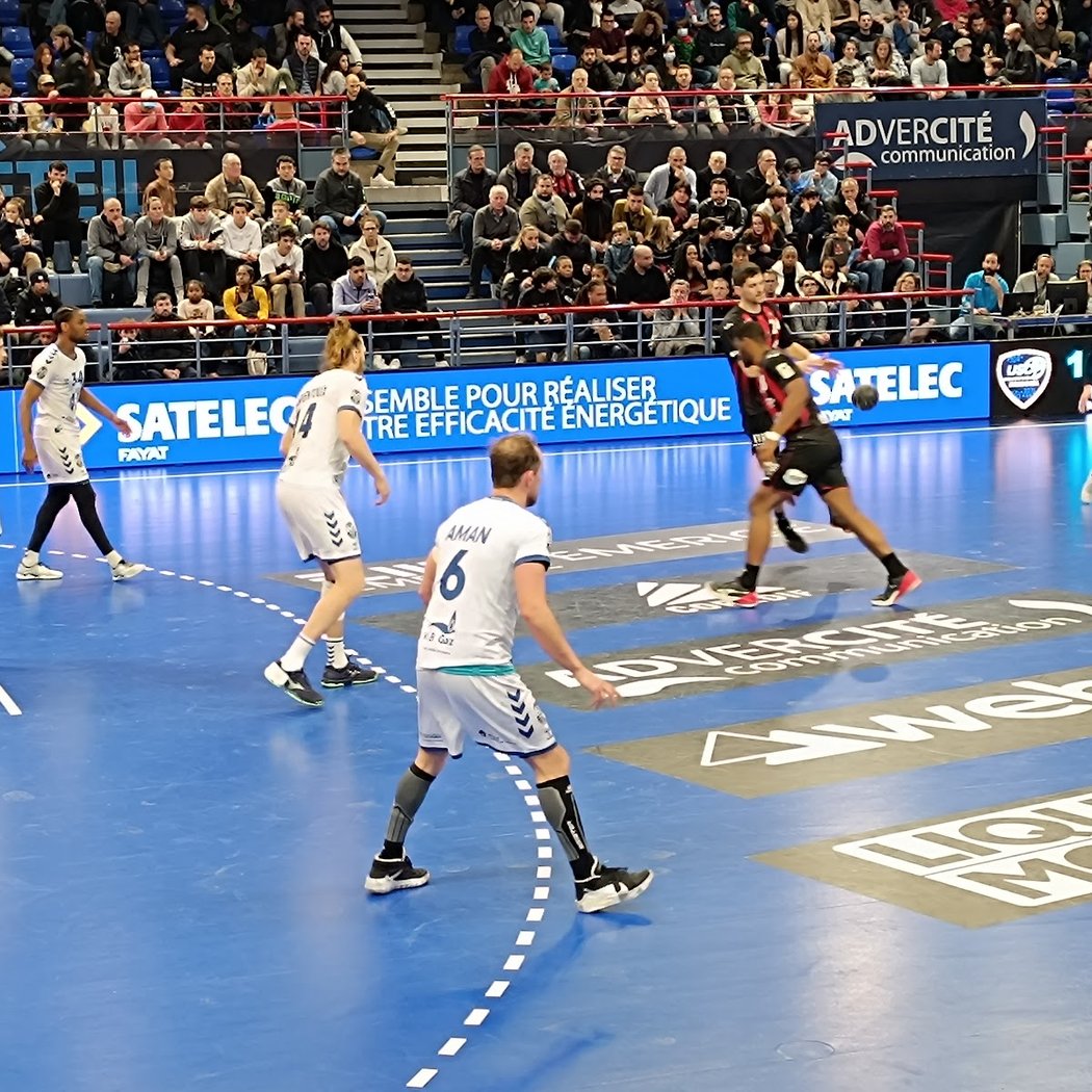 Palais des Sports Robert Oubron 1