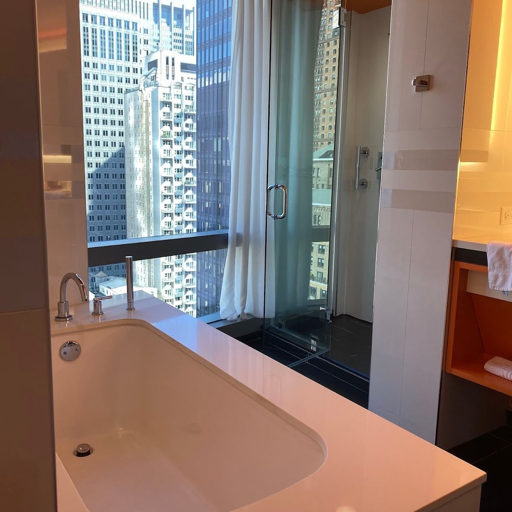 Courtyard by Marriott New York Manhattan/Central Park 3