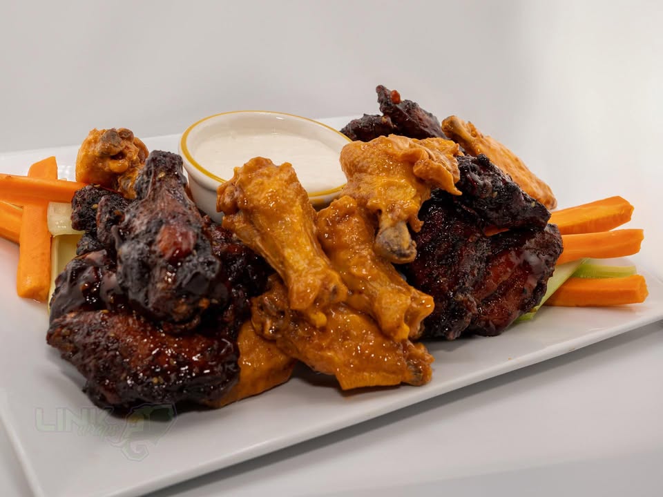 Wingin' It Food Truck 1