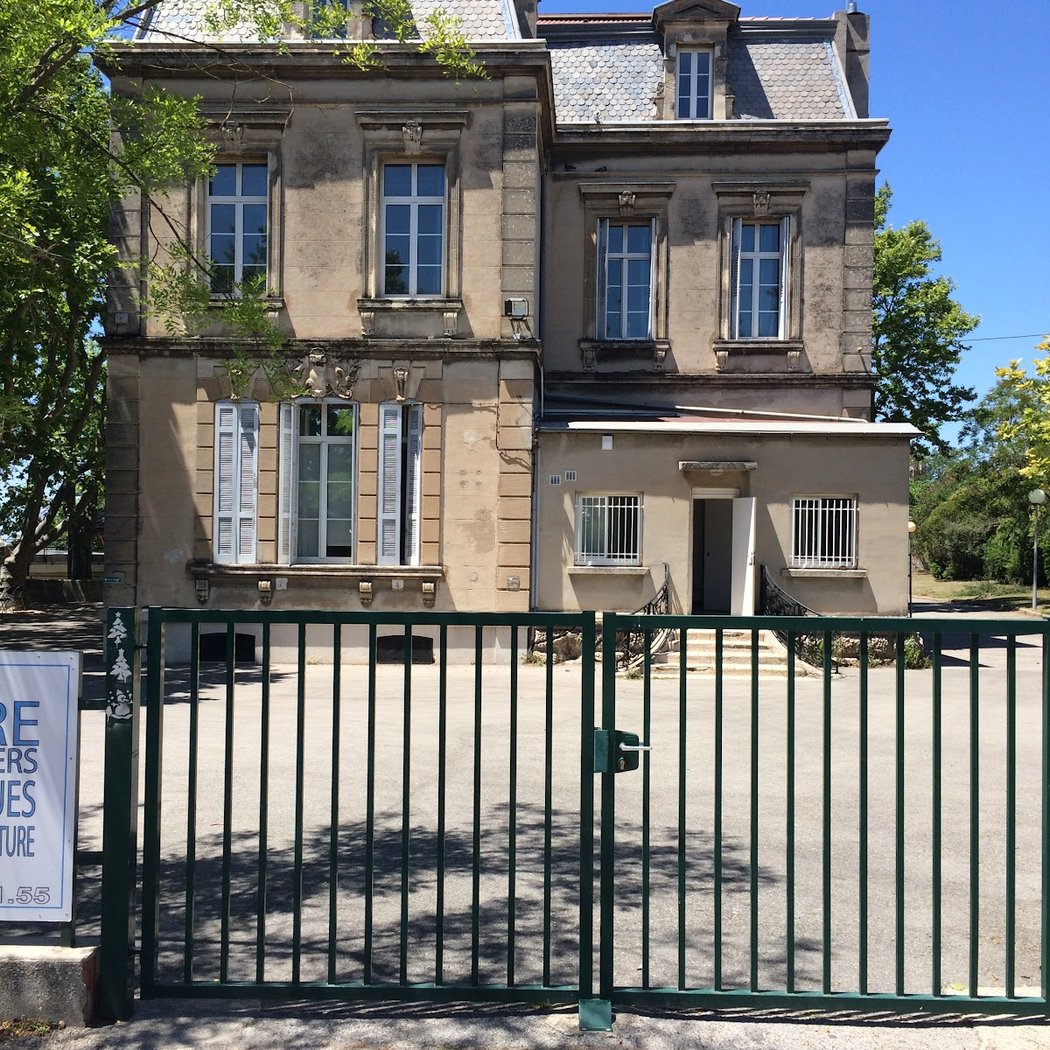 Chateau La Rosière- pole culturel 11&12 arrondissement 2