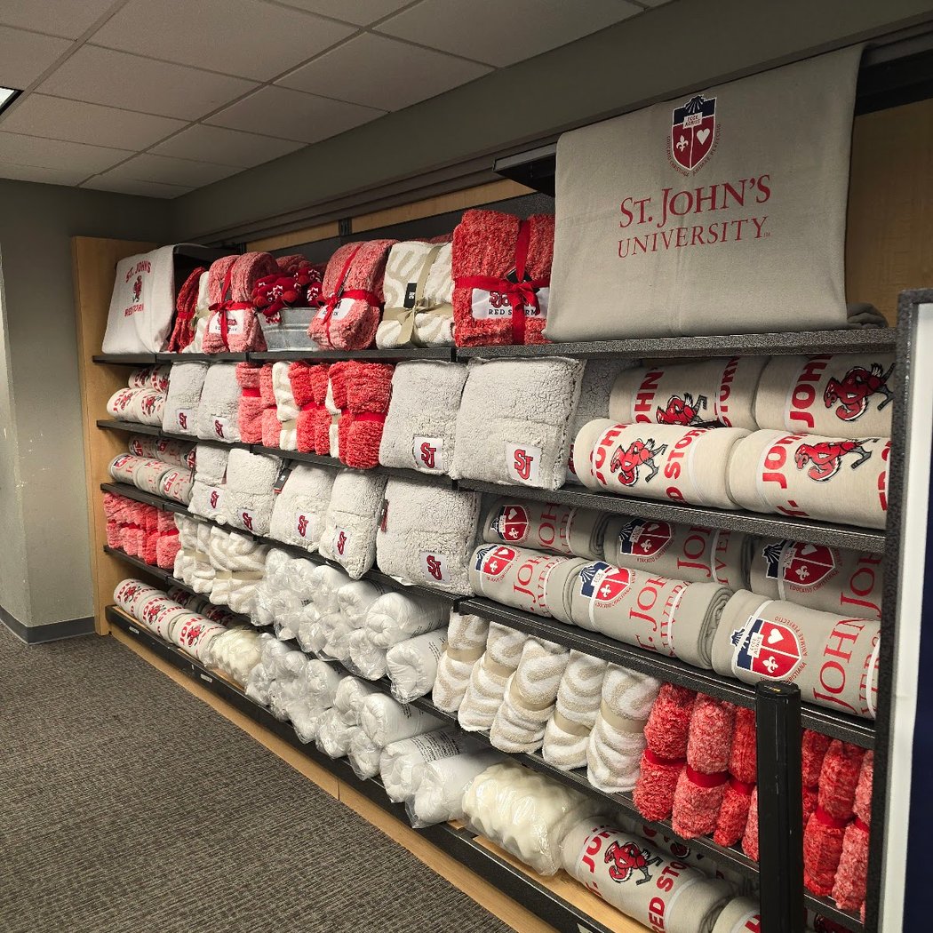St Johns University Queens Campus Bookstore 3